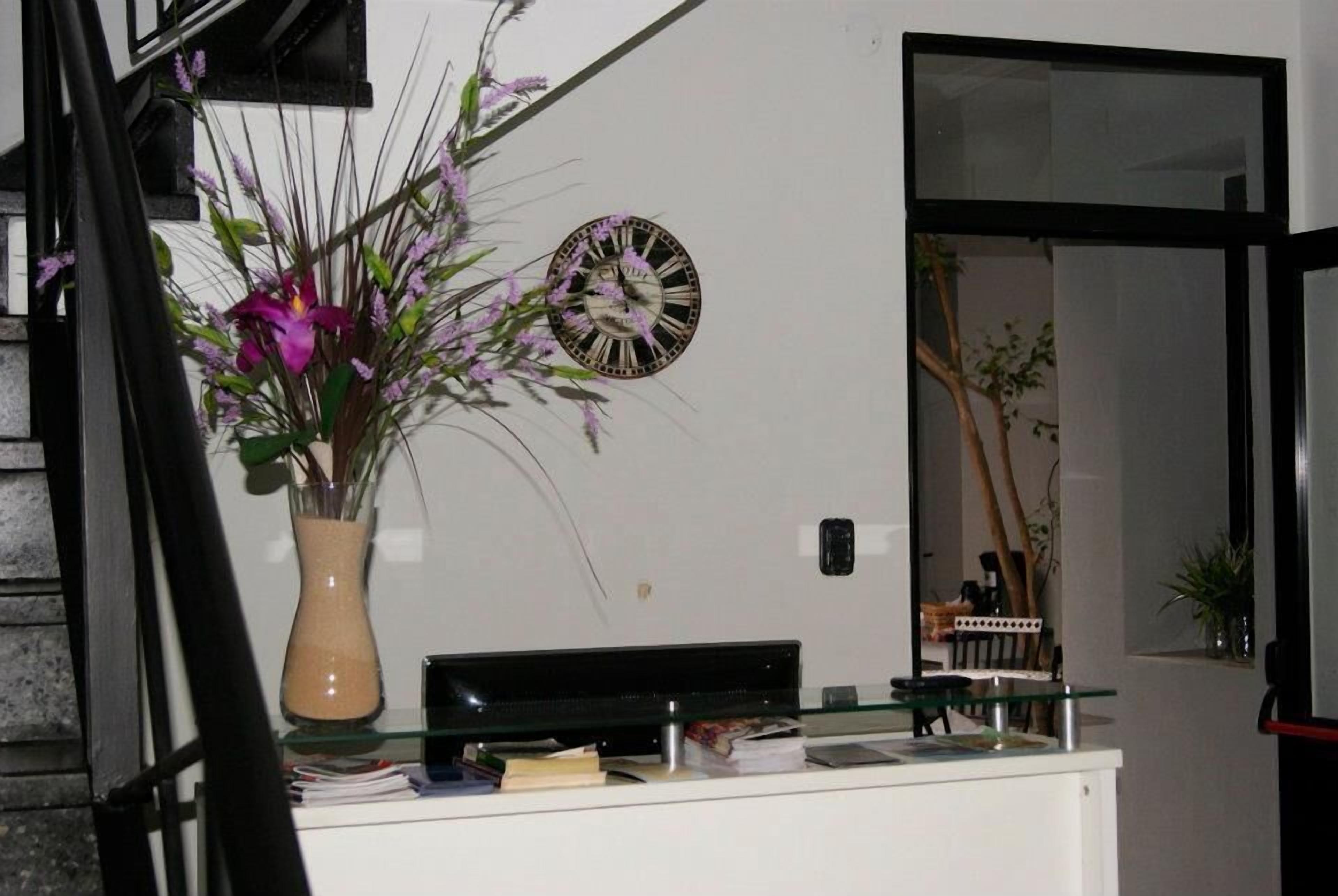 Meeting Point Hostel - Buenos Aires