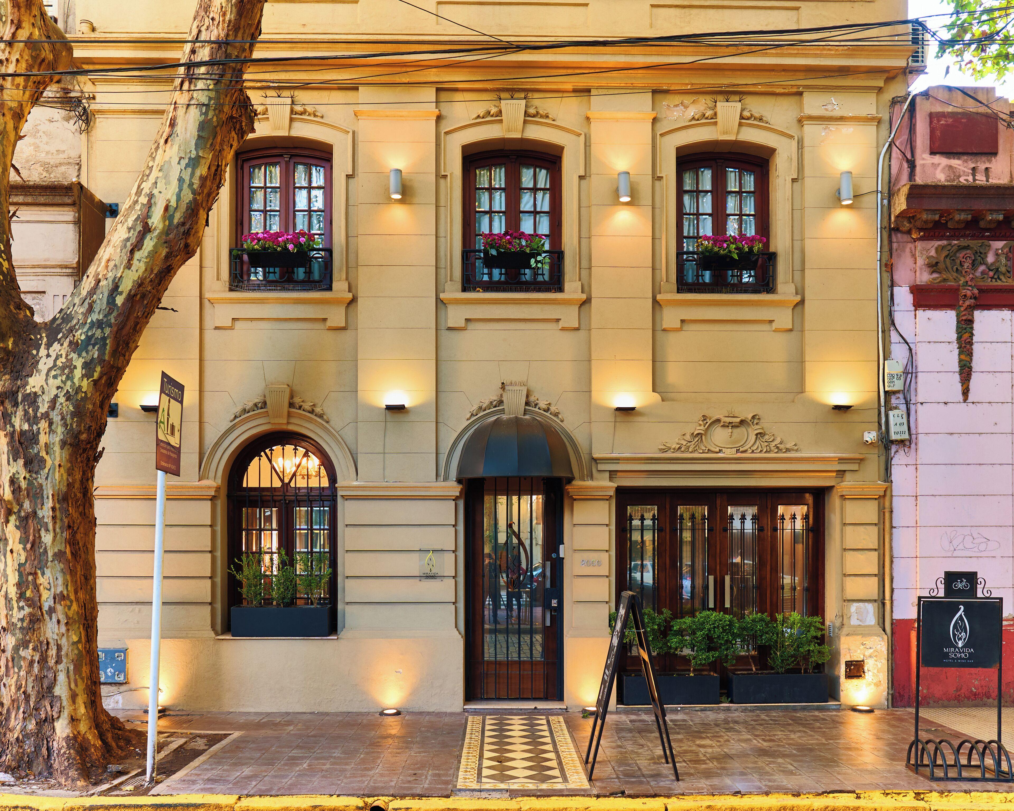 Miravida Soho Hotel & Wine Bar