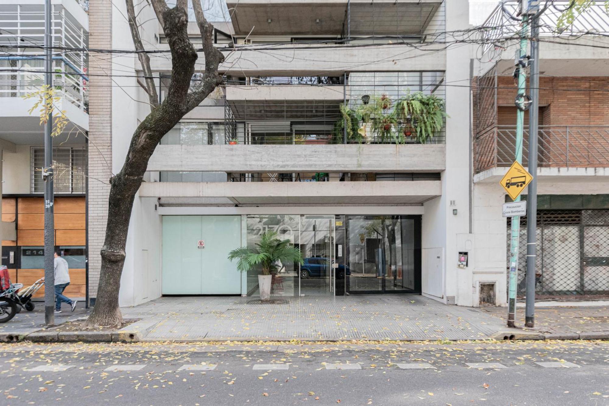 Fliphaus Ravignani 2100 - Jacuzzi & Parking Villa - Buenos Aires